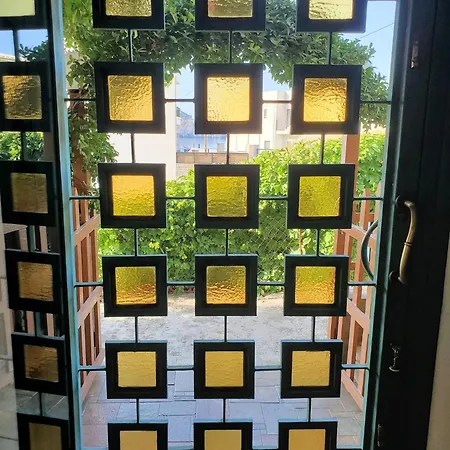 Lappa Hotel *