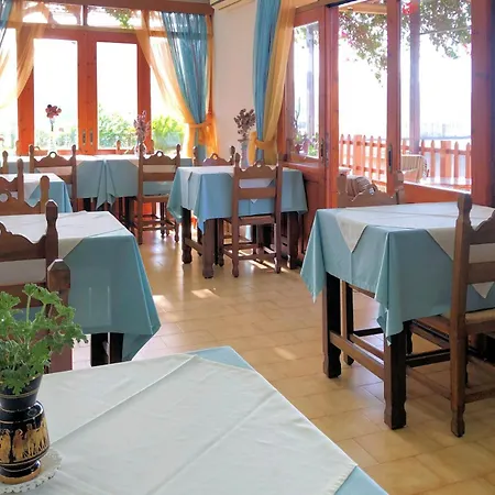 Lappa Hotel